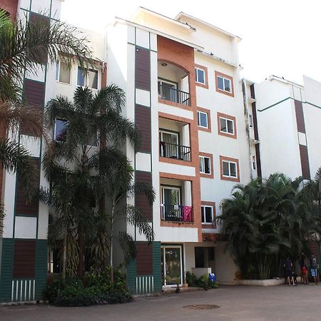 Modern Studio Arpora Luaran gambar