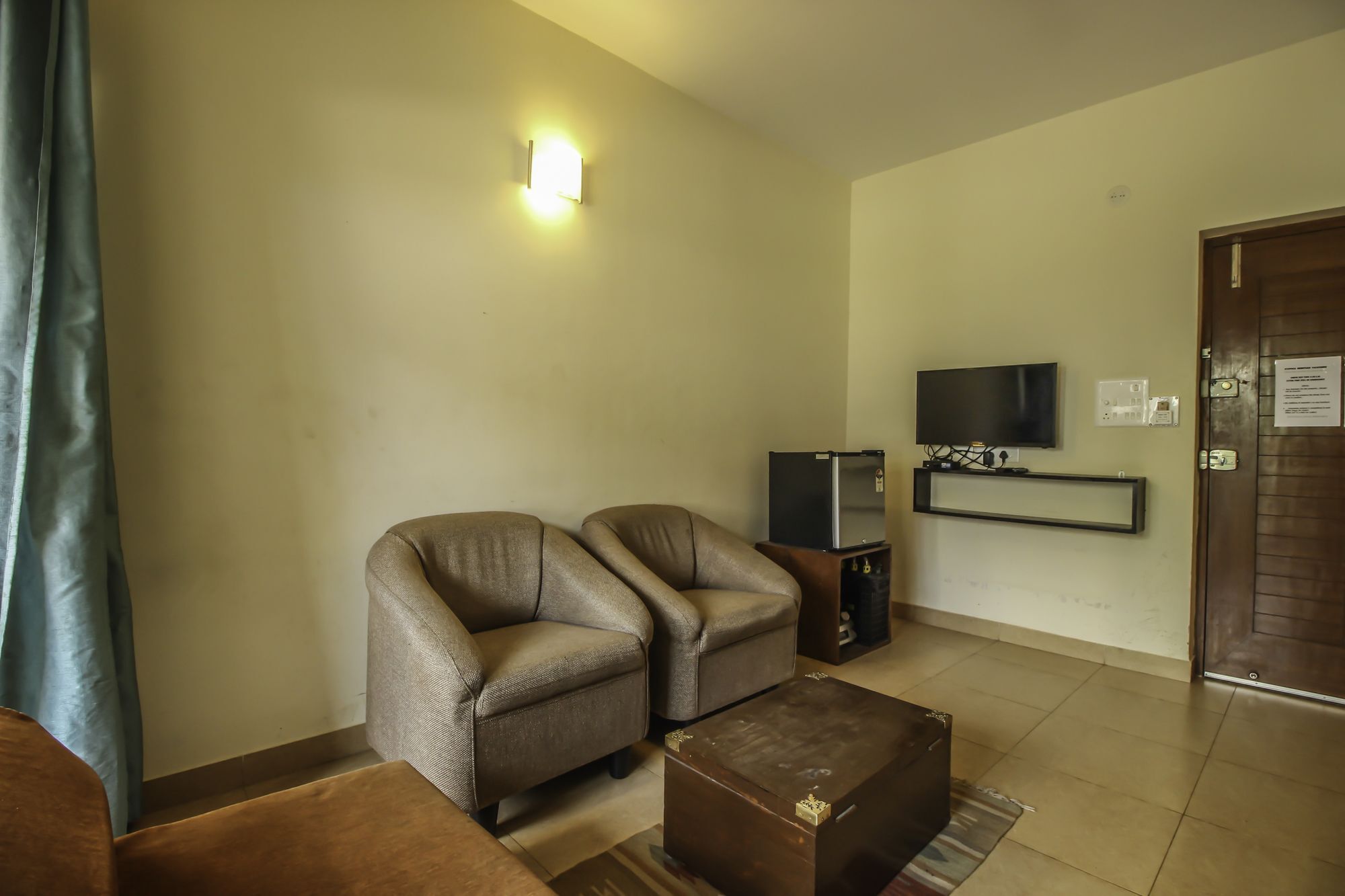 Modern Studio Arpora Luaran gambar
